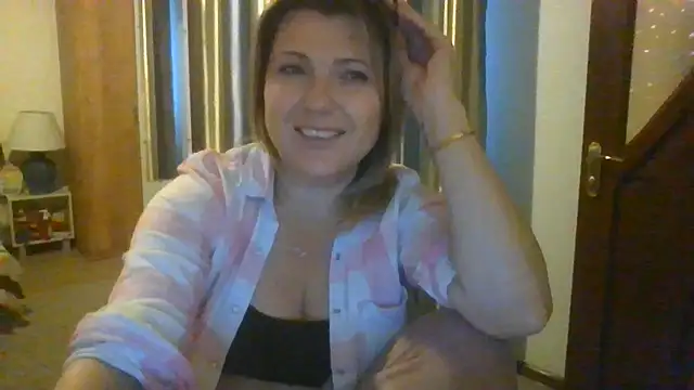 Chat XXX ao vivo de ElenaLove888