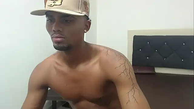 blazertr's Webcam Show
