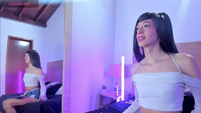 LaraRous – webcam-show