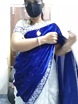 Tamil_white_beautyn Webbikameraesitys