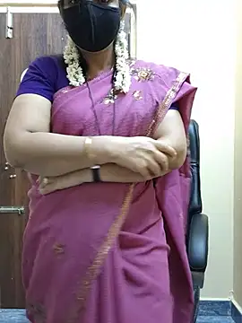 โชว์เว็บแคมของ Tamil_white_beauty