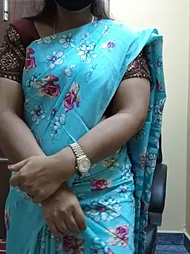 Show de webcam de Tamil_white_beauty