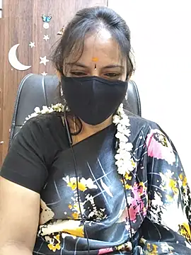 Tamil_white_beautyn Webbikameraesitys