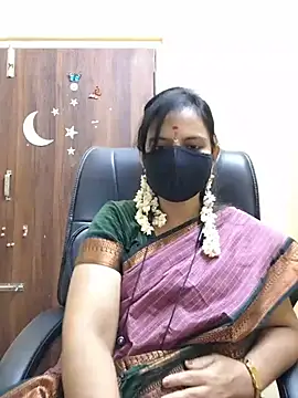 Tamil_white_beauty: вебкам-шоу