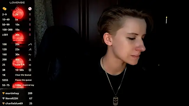 צ'אט XXX בשידור חי של _Shadow_devil__