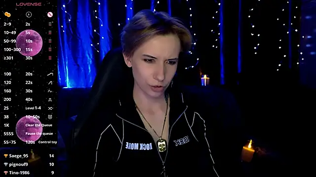 Show modela _Shadow_devil__ na web-kameri