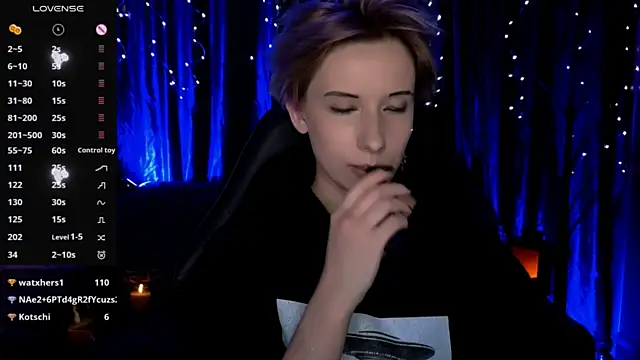 _Shadow_devil__'s Live XXX Chat