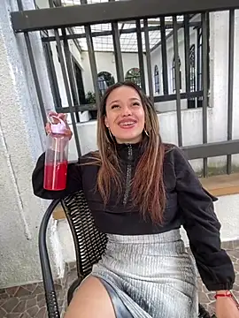 XXX chat uživo modela DiosaPink_
