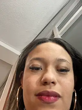 Chatroom XXX en direct de DiosaPink_