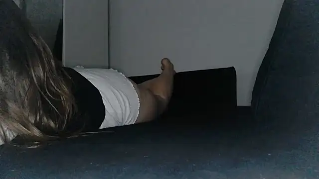 Show modela Monia9530 na web-kameri
