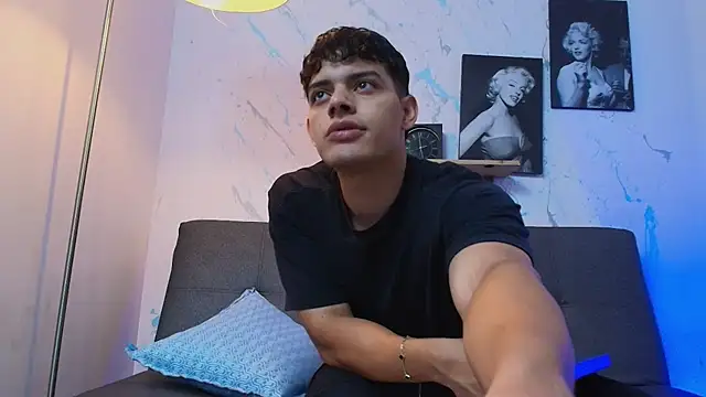 mike_sanz webcam show