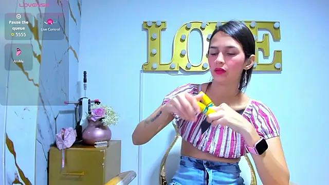 valerie__skinny Chat XXX live