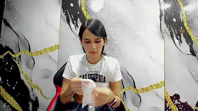 valerie__skinnyのライブXXXチャット
