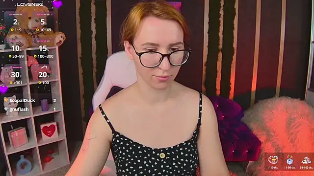 Kriswix Chat XXX live