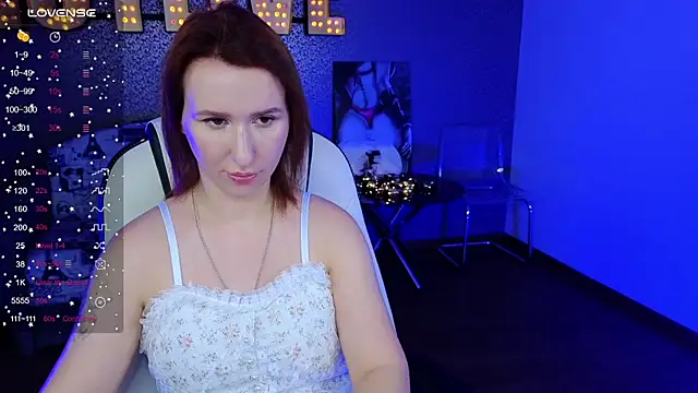 Kriswix XXX чат на живо