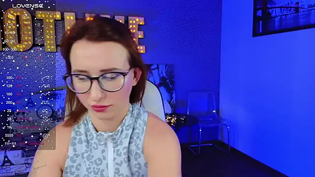 Kriswix's Live XXX Chat