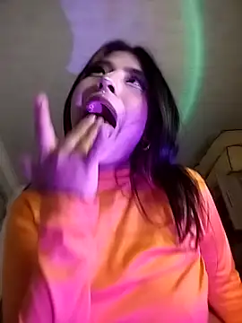 Show modela ISASQUIIRT0 na web-kameri