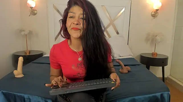 Chat XXX en directo de Sky_Collins_