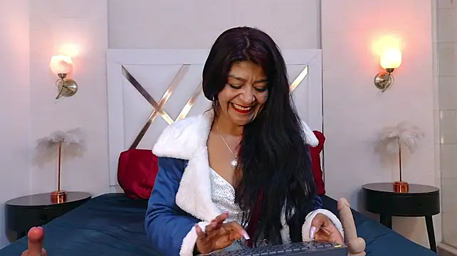 Sky_Collins_ Show Webcam