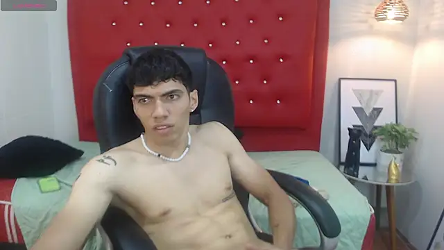 Hanx_Diincel Show in webcam