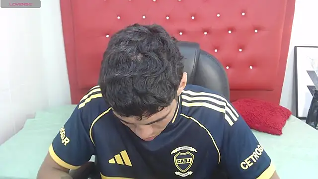 Show modela Hanx_Diincel na web-kameri