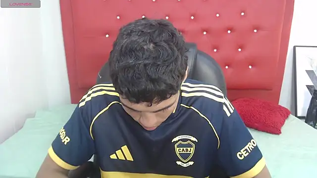 Show modela Hanx_Diincel na web-kameri