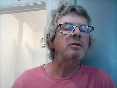 Show modela SeraphUK21 na web-kameri
