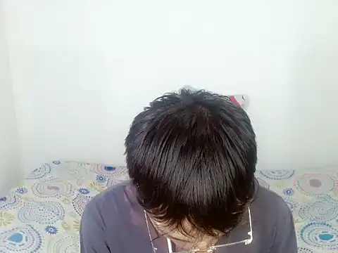 flaco23_latino Show in webcam