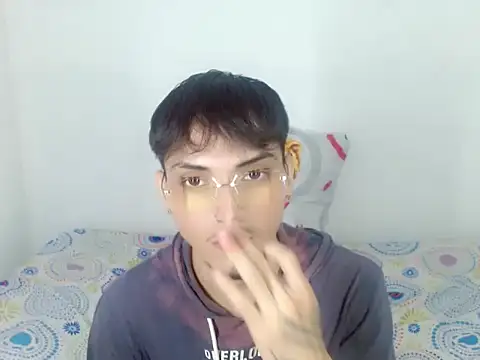 flaco23_latino – webcam-show