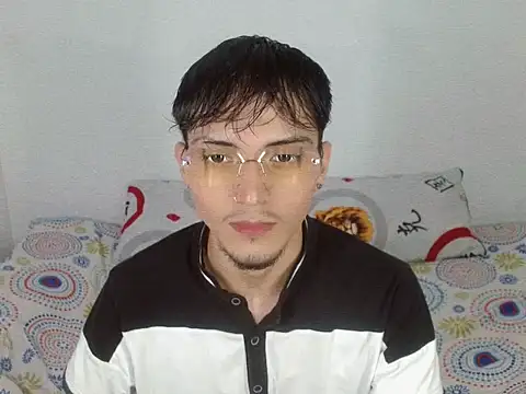 Show de webcam de flaco23_latino