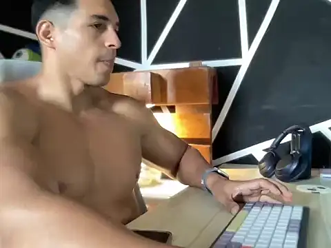 ChrisMattX: вебкам-шоу