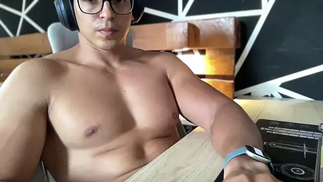 ChrisMattX Show Webcam