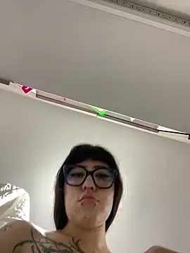 MennaLee_'s Live XXX Chat