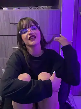 Chat +18 de isajackson ao vivo