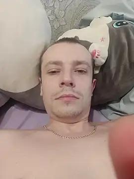 Show modela Cockwetjuicy na web-kameri