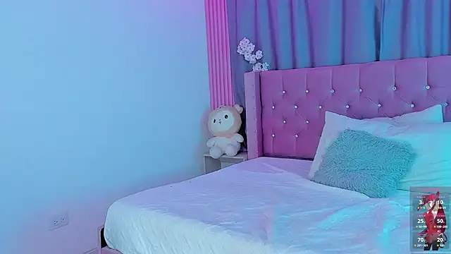 Sarah_Moon1 Pertunjukan Webcam