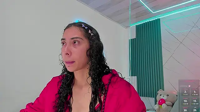 Sarah_Moon1 লাইভ XXX চ্যাট