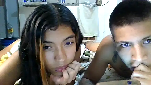 Chat +18 de canelita0510 ao vivo