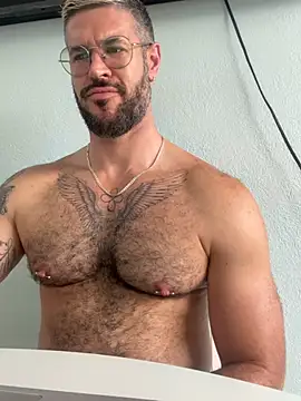 mrbighairychest 在線直播表演