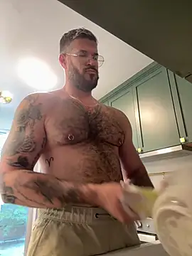 Pokazy przed kamerką – mrbighairychest