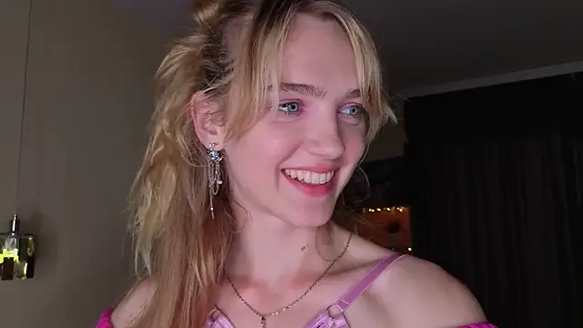 MarielRoloson Шоу с уебкамера