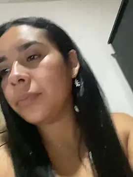 Celeste_Moom27 Live XXX-Chat