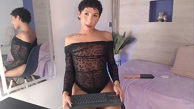 wicked_angelXO webcam show