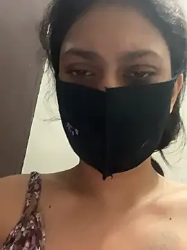 عرض كام kavyq3791
