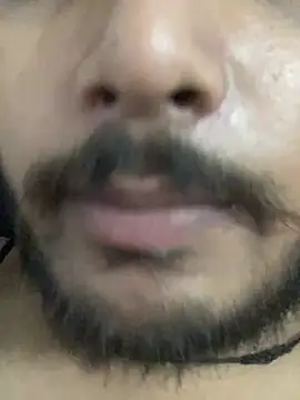 its_rishav Show in webcam