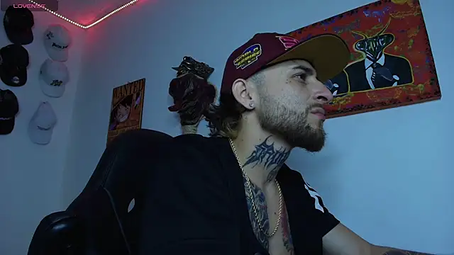 Drako_liveshow: διαδικτυακό σόου στην κάμερα