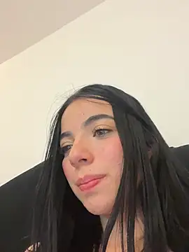 Mila_3 webcam show