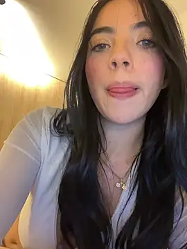 Mila_3's Webcam Show