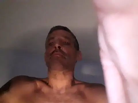 MovedPullback's Webcam Show