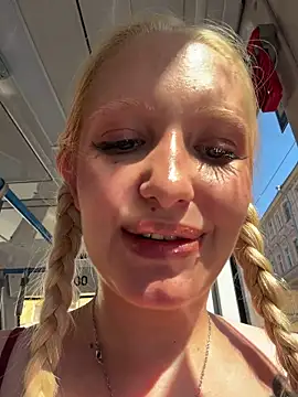 Вебкам-шоу Elfi_InPublic